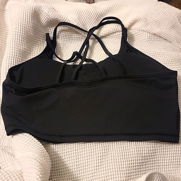 Sports bra - Picture 2 of 2